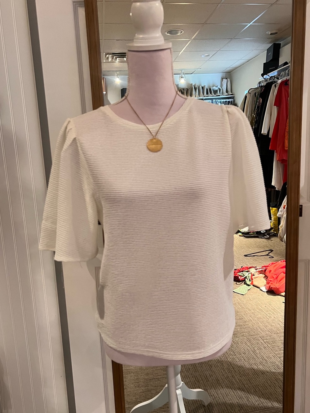 Mango Cream Textured Short Flutter Sleeve Blouse